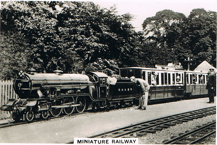 Miniature railway