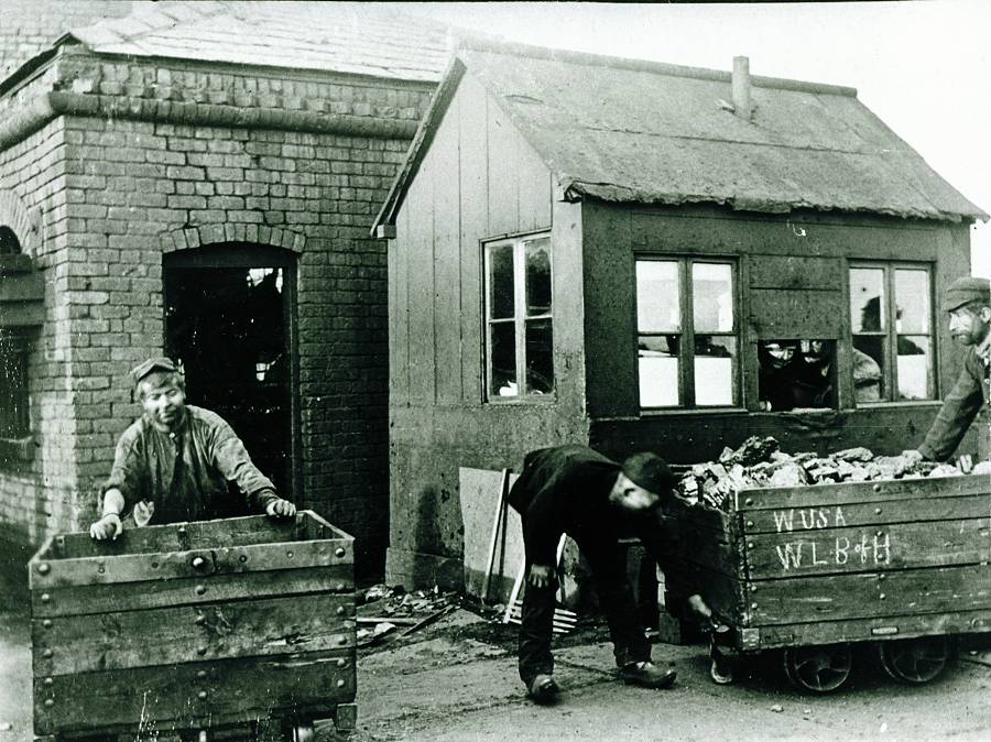 Douglas Bank Colliery